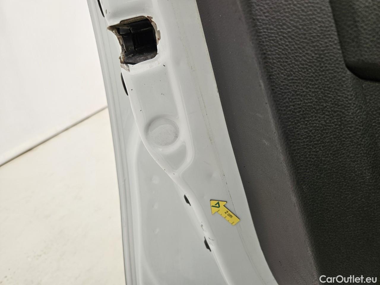  Dacia  Duster 1.5 Blue dCi 115CP Comfort 4WD #4