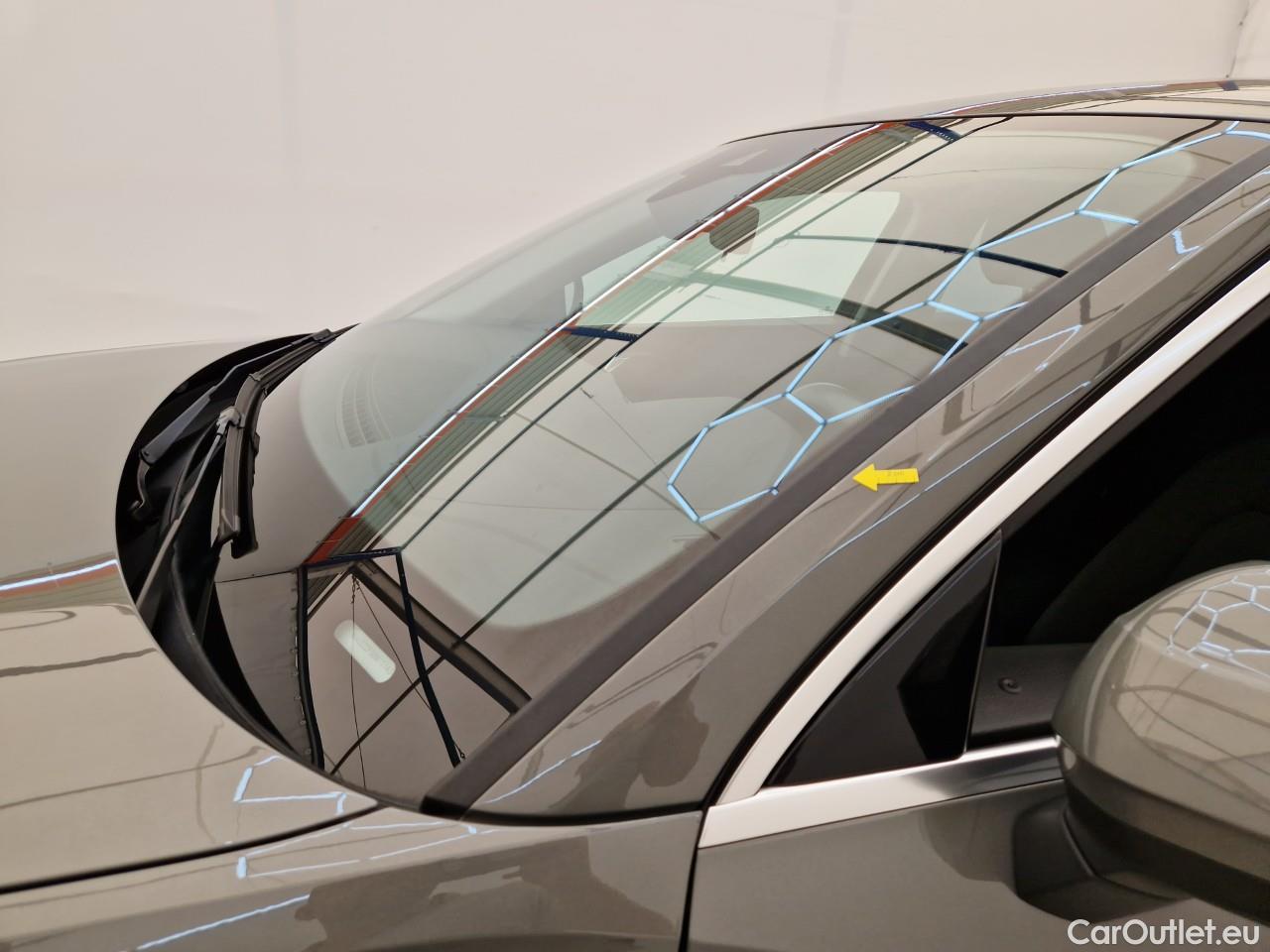  Audi  Q3  Sportback 35 TDI quattro W3 #10