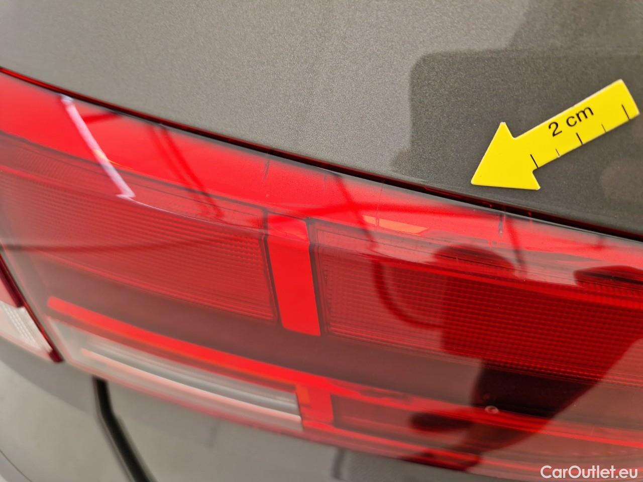  Audi  Q3  Sportback 35 TDI quattro W3 #23