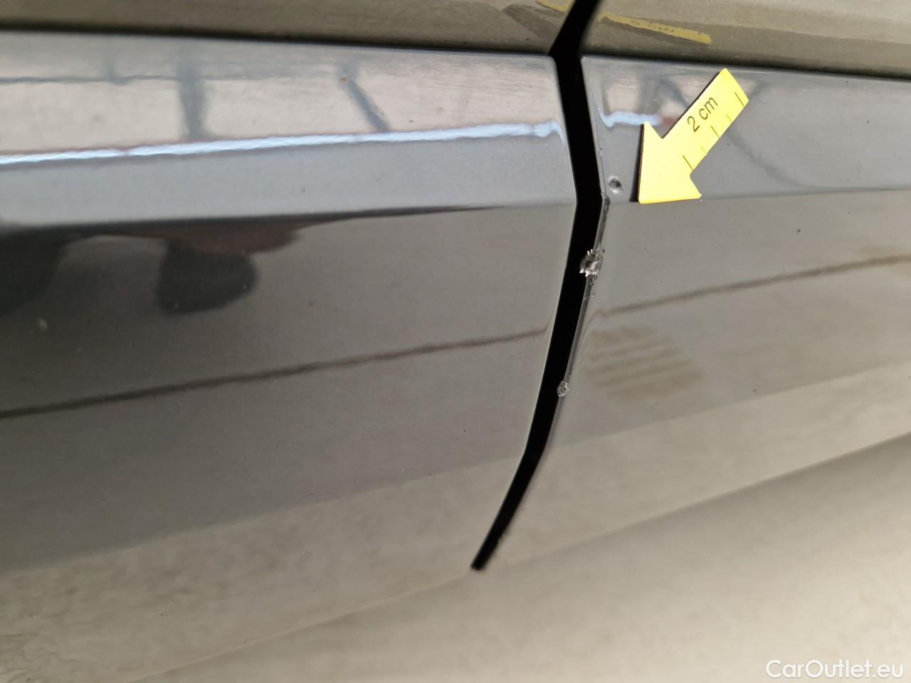  Audi  Q3  Sportback 35 TDI quattro W3 #15