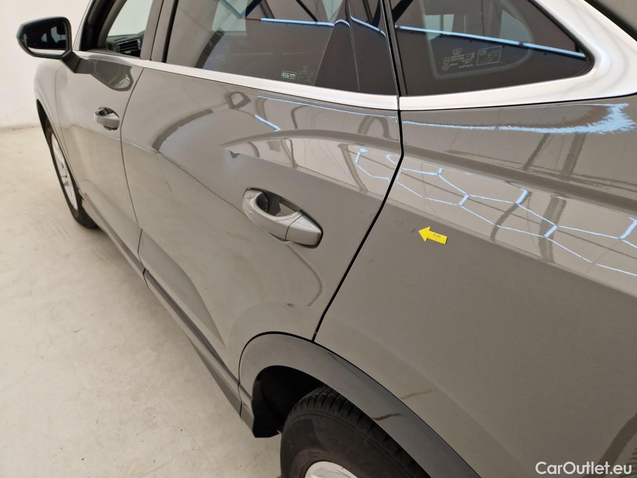  Audi  Q3  Sportback 35 TDI quattro W3 #26