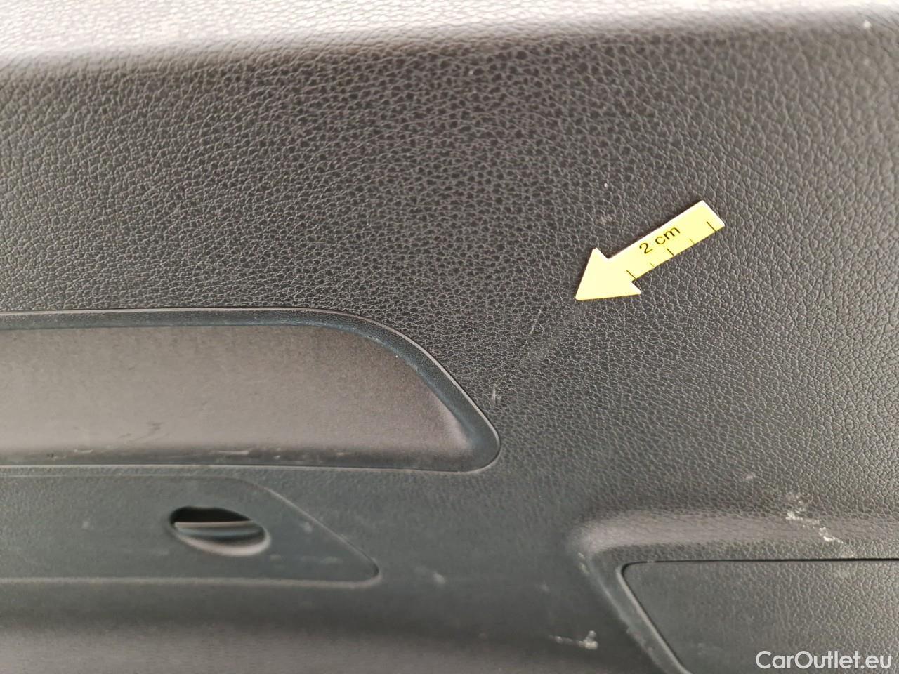  Audi  Q3  Sportback 35 TDI quattro W3 #37