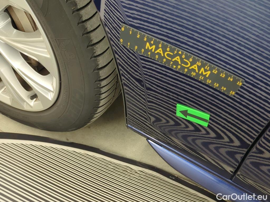  Audi  A2 Avant Advanced 40 TFSI S tronic quattro #8