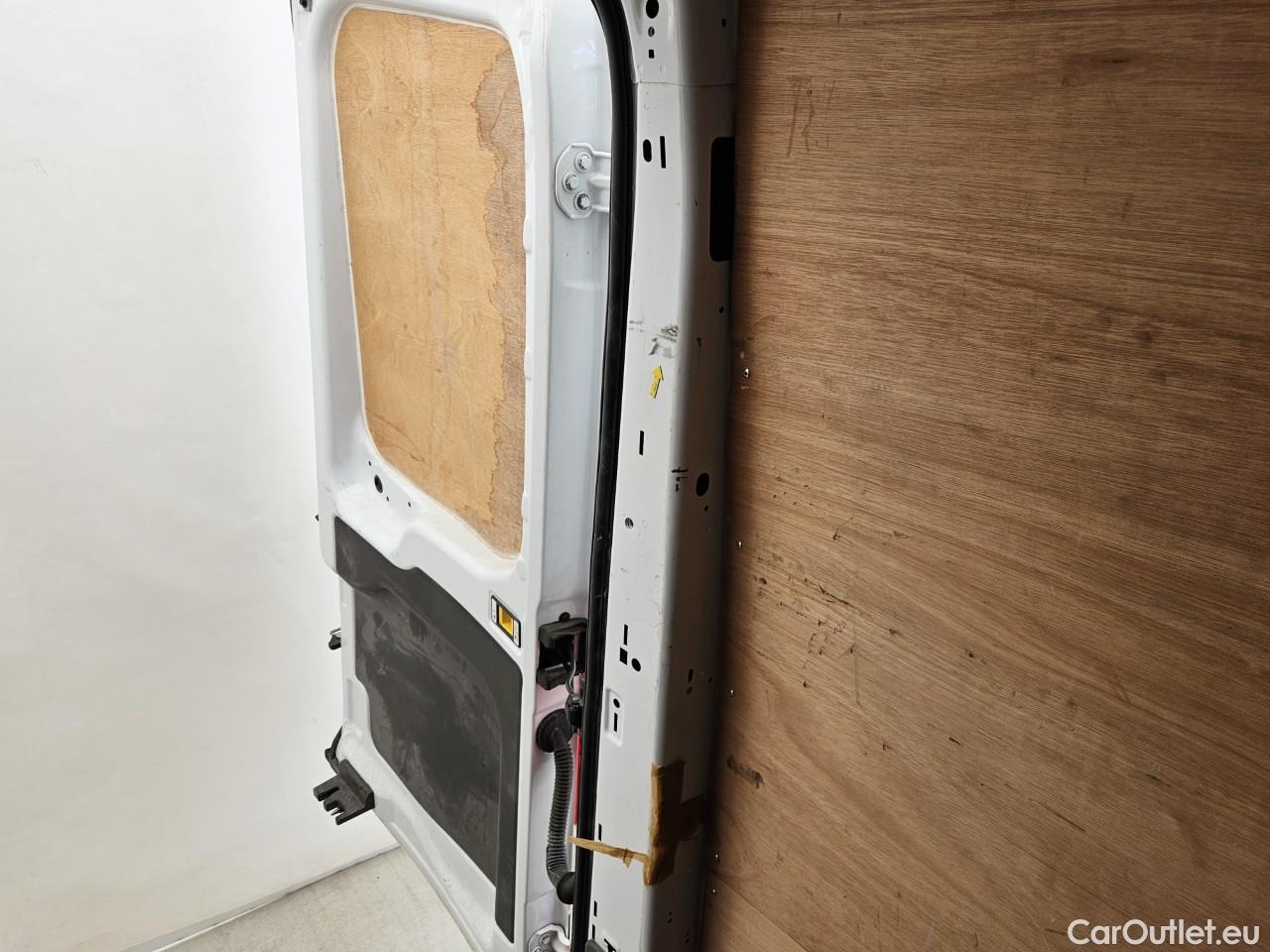  Ford  Transit 2.0L EcoBlue 130PS 350 L3H2 Trend #41