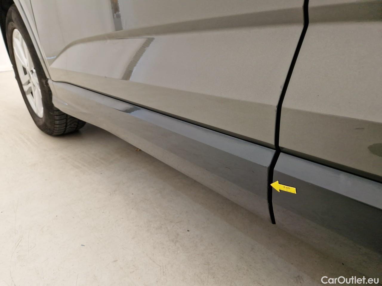  Audi  Q3  Sportback 35 TDI quattro W3 #5