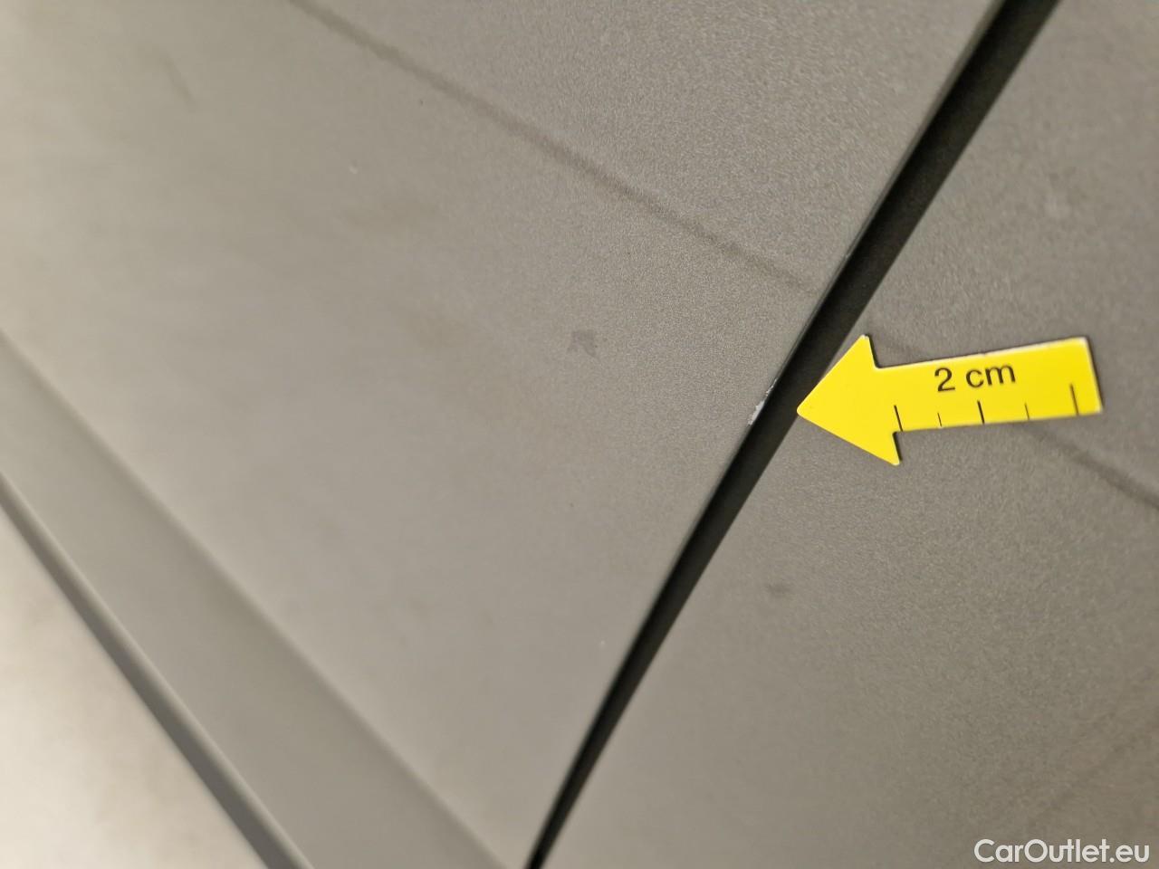  Audi  Q3  Sportback 35 TDI quattro W3 #4