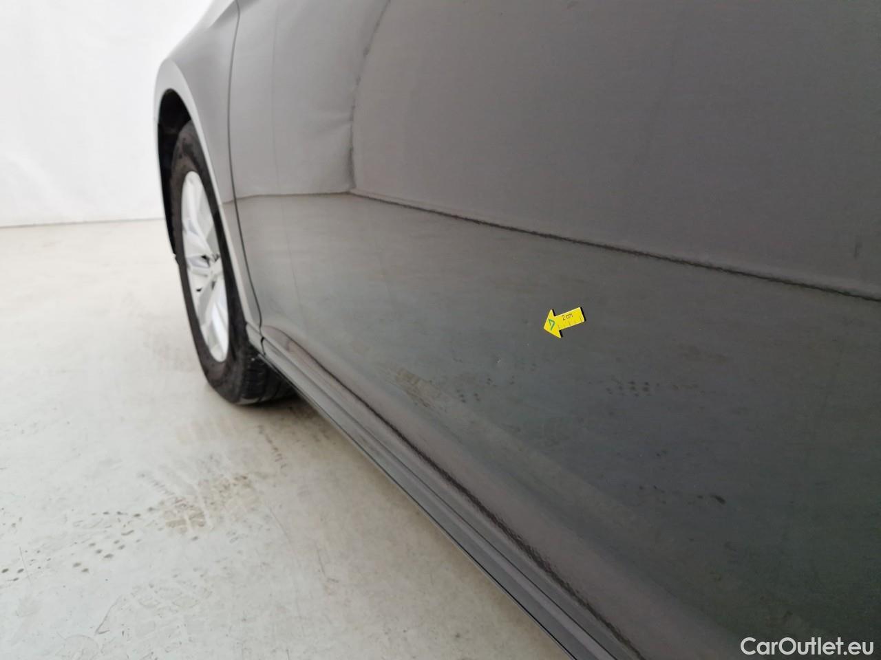  Volkswagen  Passat Comfortline1.5 TSI ACT DSG 150 CP #1