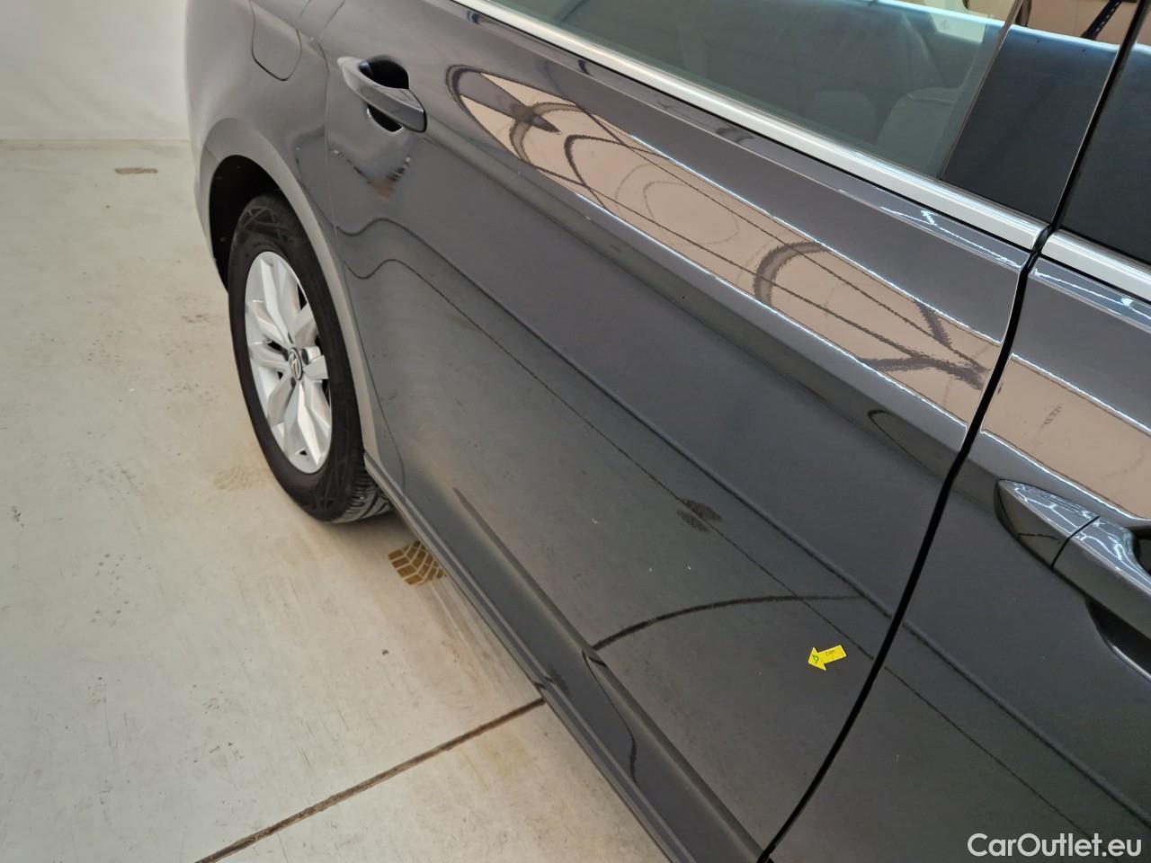  Volkswagen  Passat Comfortline1.5 TSI ACT DSG 150 CP #25