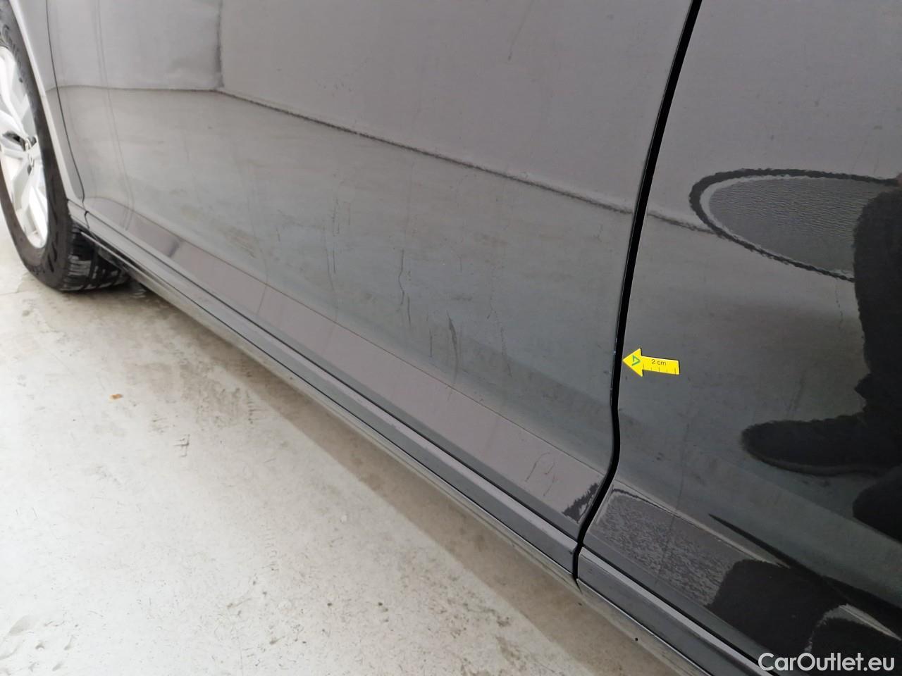  Volkswagen  Passat Comfortline1.5 TSI ACT DSG 150 CP #2