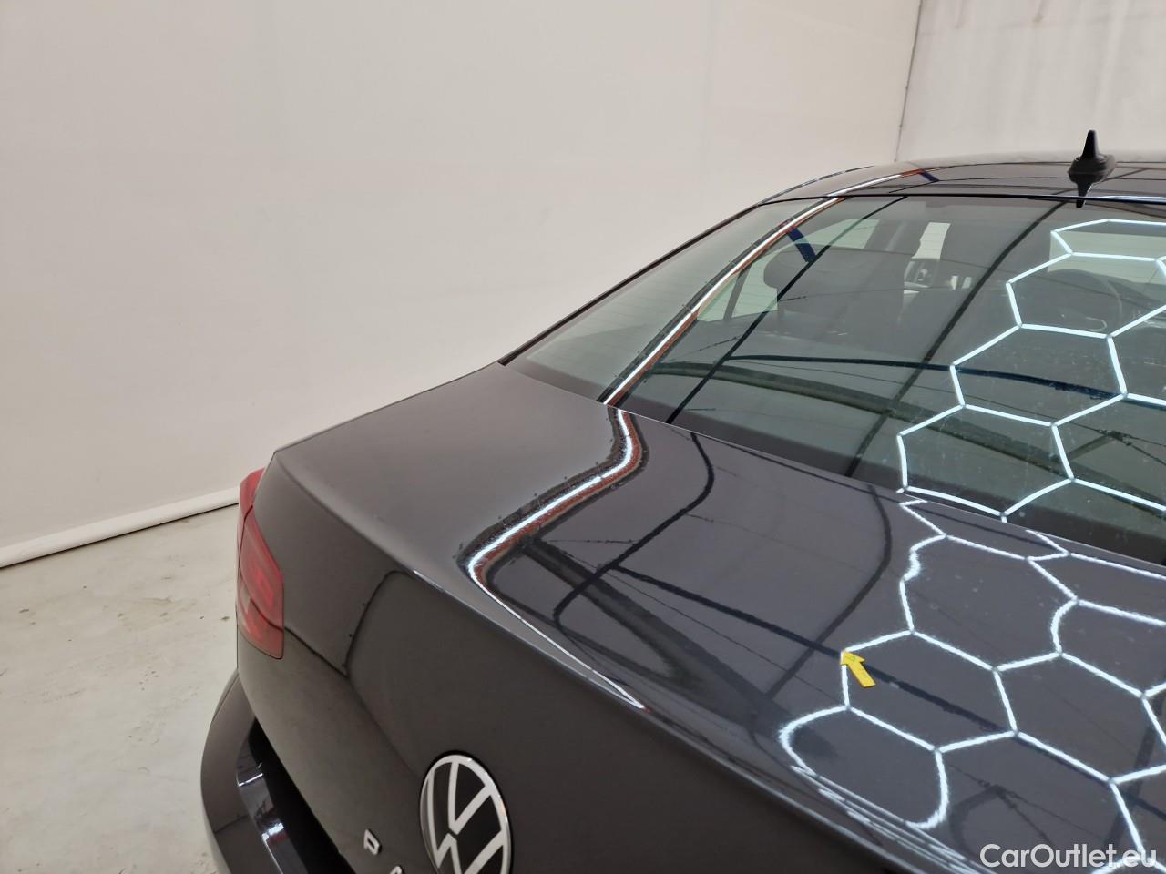  Volkswagen  Passat Comfortline1.5 TSI ACT DSG 150 CP #19