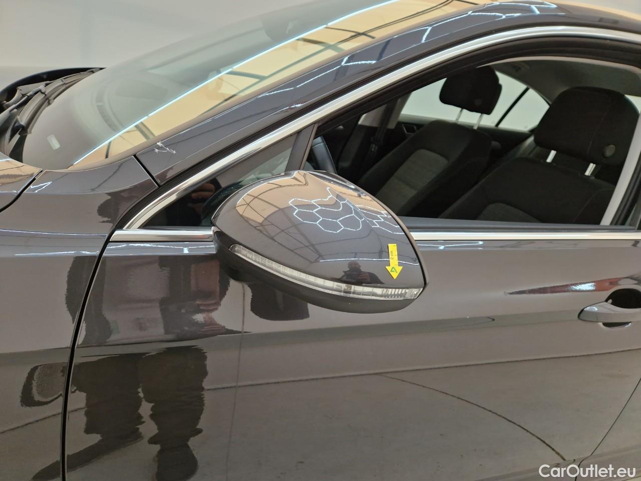  Volkswagen  Passat Comfortline1.5 TSI ACT DSG 150 CP #9