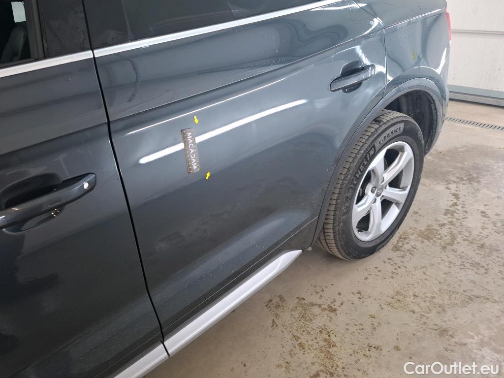  Audi  Q5 AUDI  / 2016 / 5P / SUV 40 TDI 190 QTT S TRONIC 7 DESIGN LUXE #1