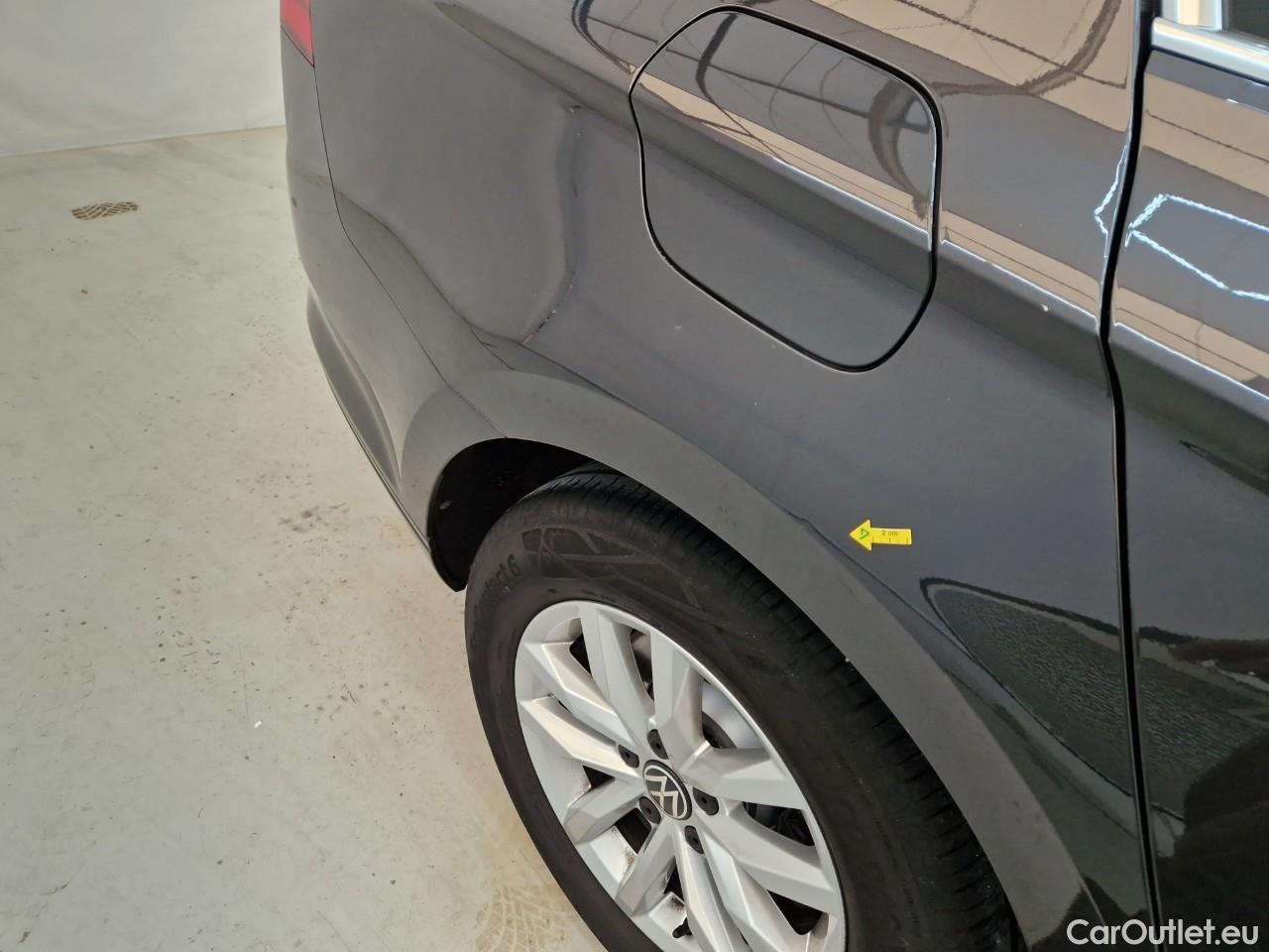  Volkswagen  Passat Comfortline1.5 TSI ACT DSG 150 CP #29