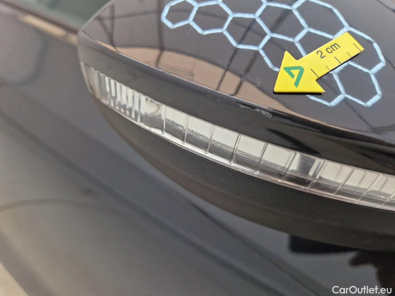  Volkswagen  Golf  2.0 TDI 116HP DSG Life Variant #19