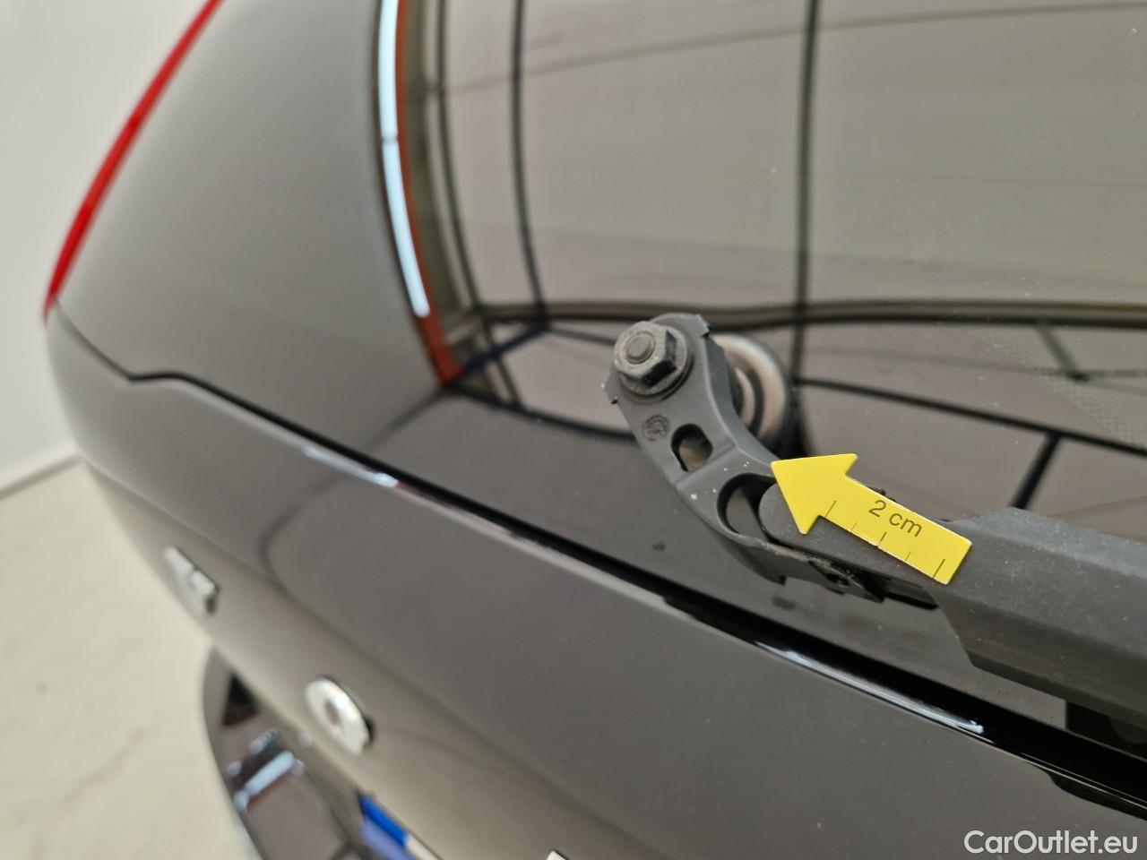  Volvo  XC60 2.0 B4 D 197CP Inscription AT8 AWD #35