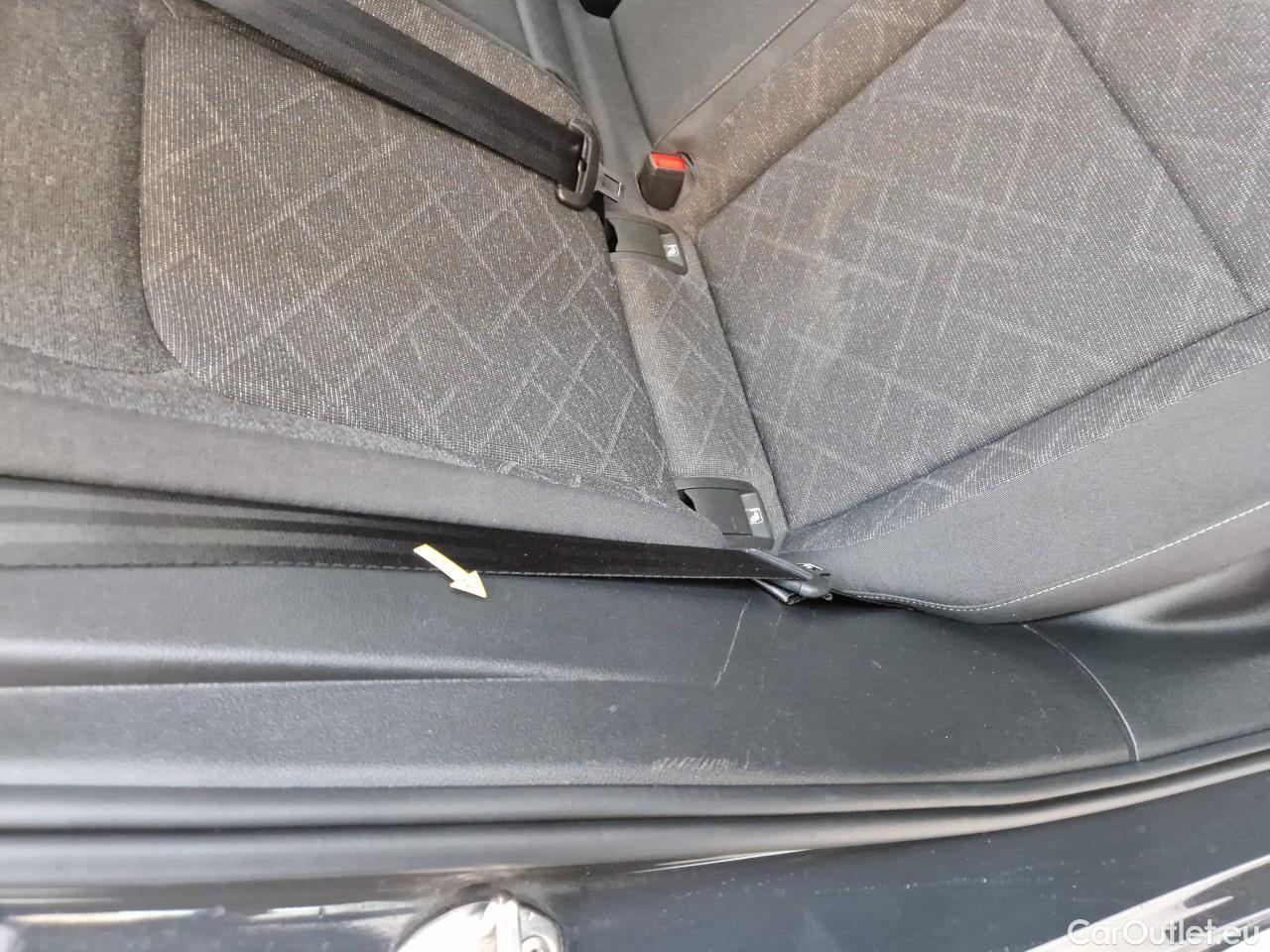  Volkswagen  Golf  2.0 TDI 116HP DSG Life Variant #34