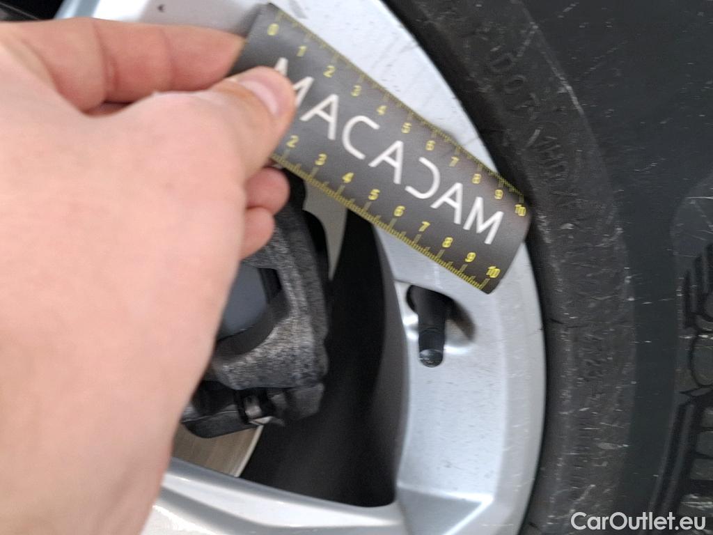  Audi  Q5 AUDI  / 2016 / 5P / SUV 40 TDI 190 QTT S TRONIC 7 DESIGN LUXE #27