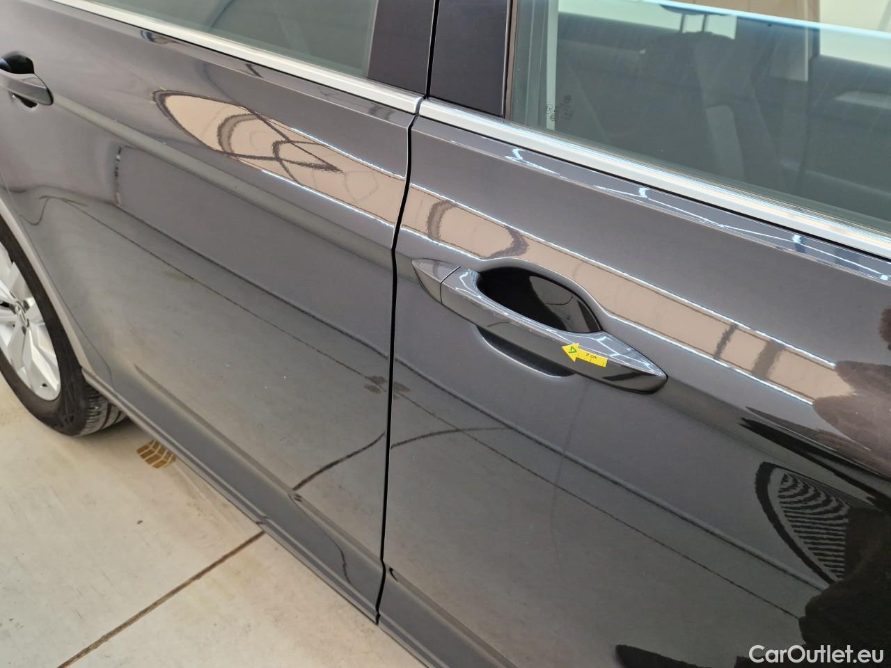  Volkswagen  Passat Comfortline1.5 TSI ACT DSG 150 CP #28