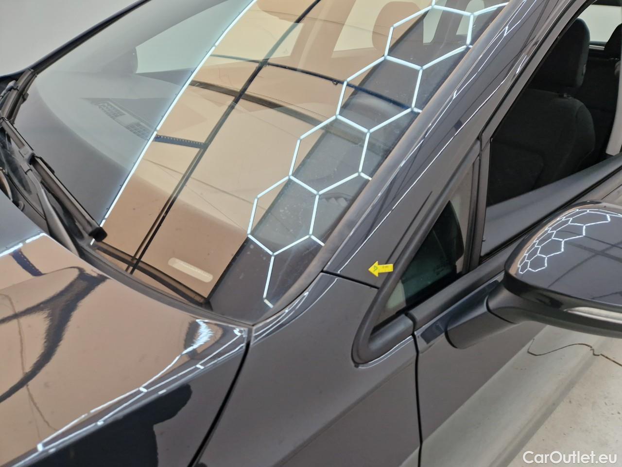  Volkswagen  Golf  2.0 TDI 116HP DSG Life Variant #7