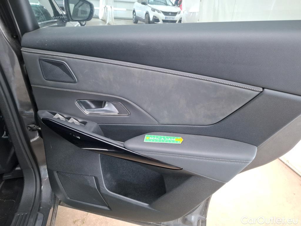  DS  DS7 DS DS 7 Crossback / 2017 / 5P / SUV BlueHDi 130 Auto Executive #19