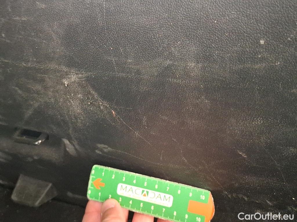  Ford  Kuga FORD  / 2019 / 5P / SUV 2.5 190 hybrid Flexifuel Pshift Titanium #11