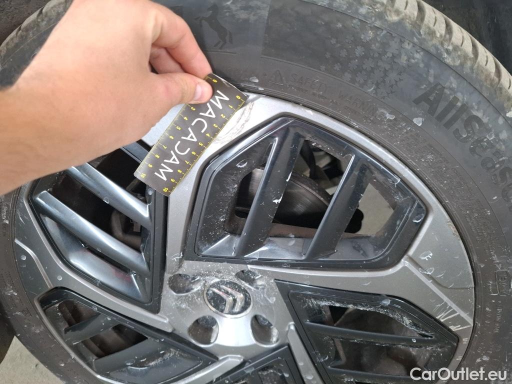  Citroen  C4  Berline Feel Pack 1.2 PureTech 130CV BVM6 E6d #10