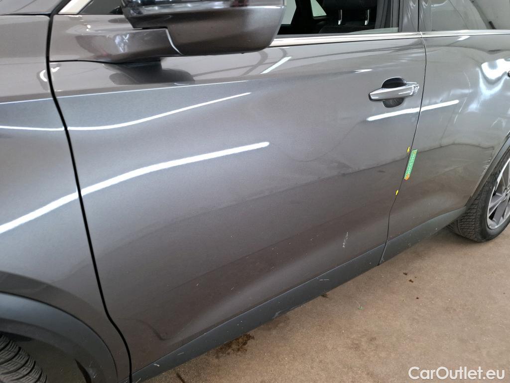  DS  DS7 DS DS 7 Crossback / 2017 / 5P / SUV BlueHDi 130 Auto Executive #3