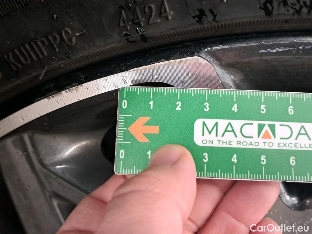  Hyundai  Konna Kona Creative Hybrid 2WD 1.6 GDI 140CV BVA6 E6d #32