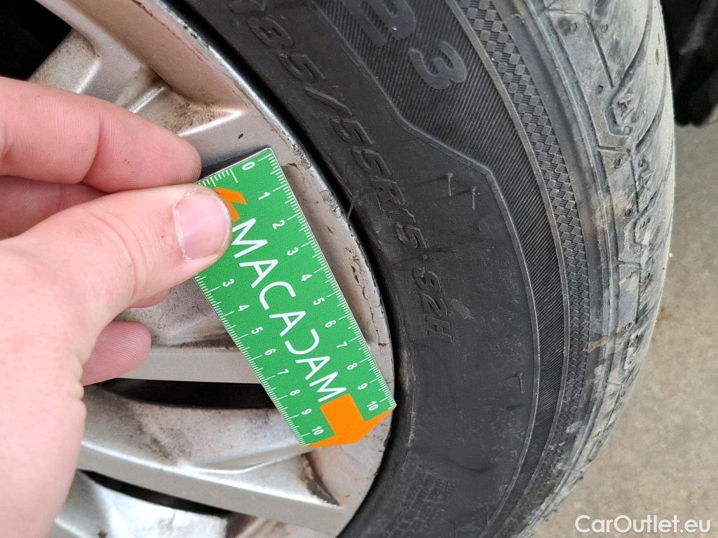  Fiat  500 FIAT C  2015  2P  Cabriolet Hybrid 1 0 BSG 70 ch Dolcevita #32