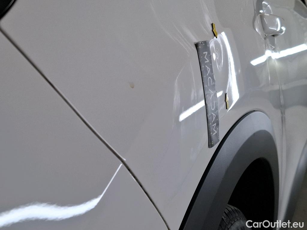  Citroen  C4  Berline Feel Pack 1.2 PureTech 130CV BVM6 E6d #2