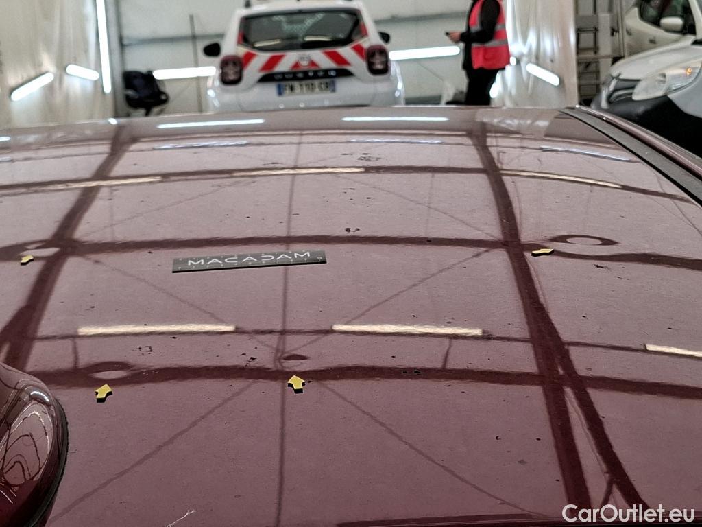  Nissan  Qashqai NISSAN  / 2017 / 5P / Crossover 1.5 DCI 115 Business Edition #3