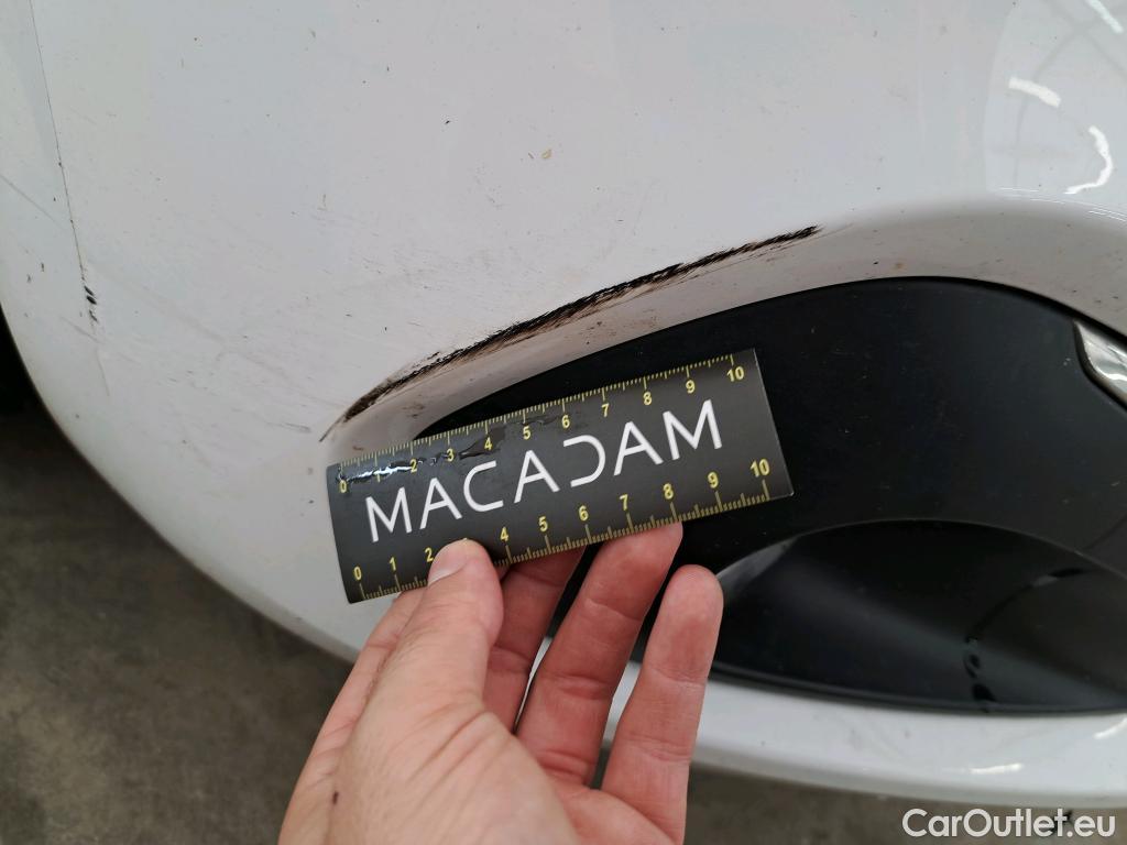  Peugeot  208  Signature 1.2 PureTech 80CV BVM5 E6dT #9