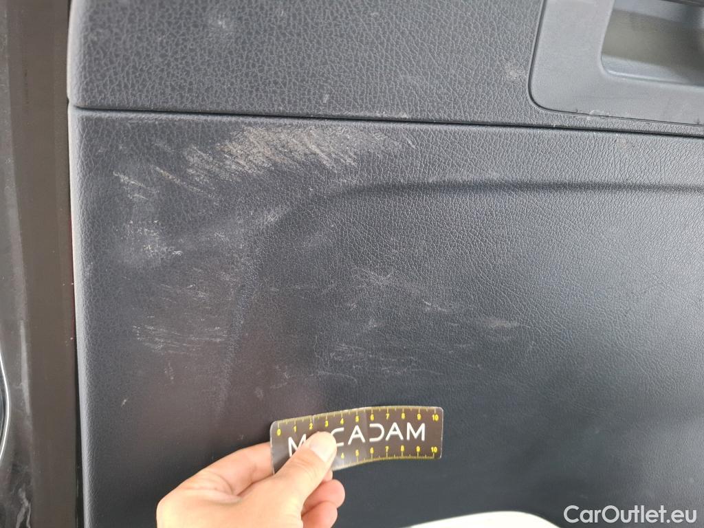  Mercedes  GLB MERCEDES-BENZ  / 2019 / 5P / SUV  200 d AMG Line #2