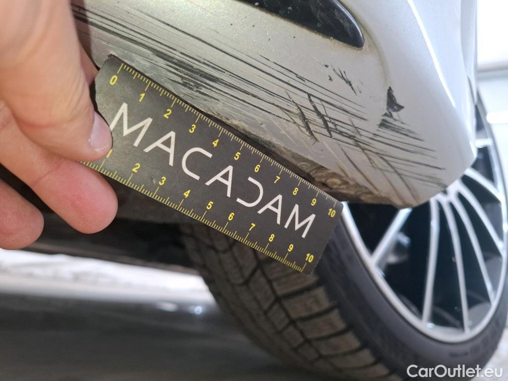  Mercedes  C-Klasse MERCEDES-BENZ Classe C Coupe / 2018 / 2P / Coupé C 200 AMG Line #9