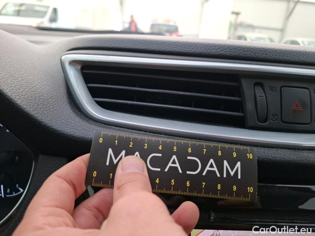  Nissan  Qashqai NISSAN  / 2017 / 5P / Crossover 1.5 DCI 115 Business Edition #33