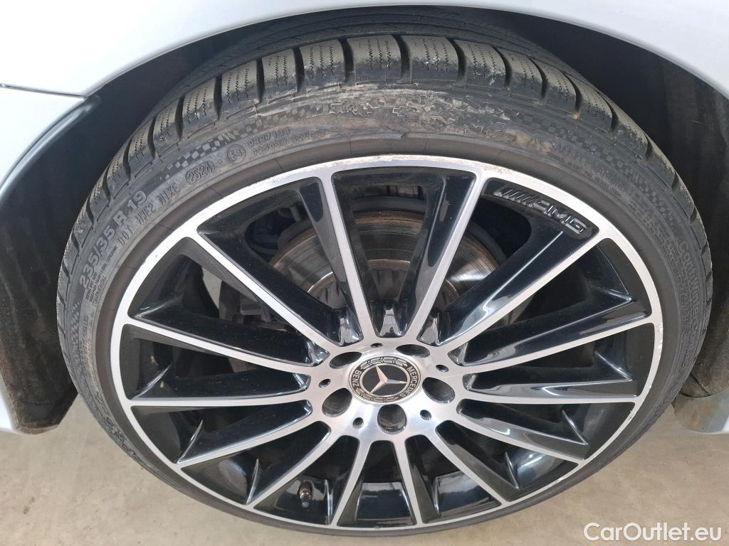  Mercedes  C-Klasse MERCEDES-BENZ Classe C Coupe / 2018 / 2P / Coupé C 200 AMG Line #5