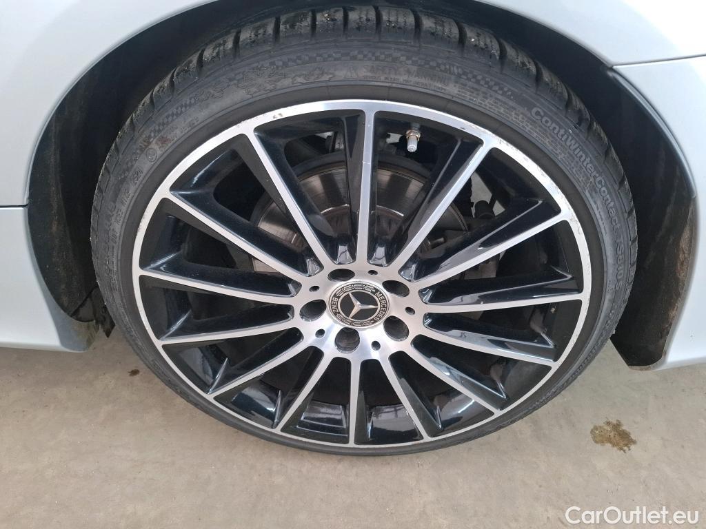  Mercedes  C-Klasse MERCEDES-BENZ Classe C Coupe / 2018 / 2P / Coupé C 200 AMG Line #22