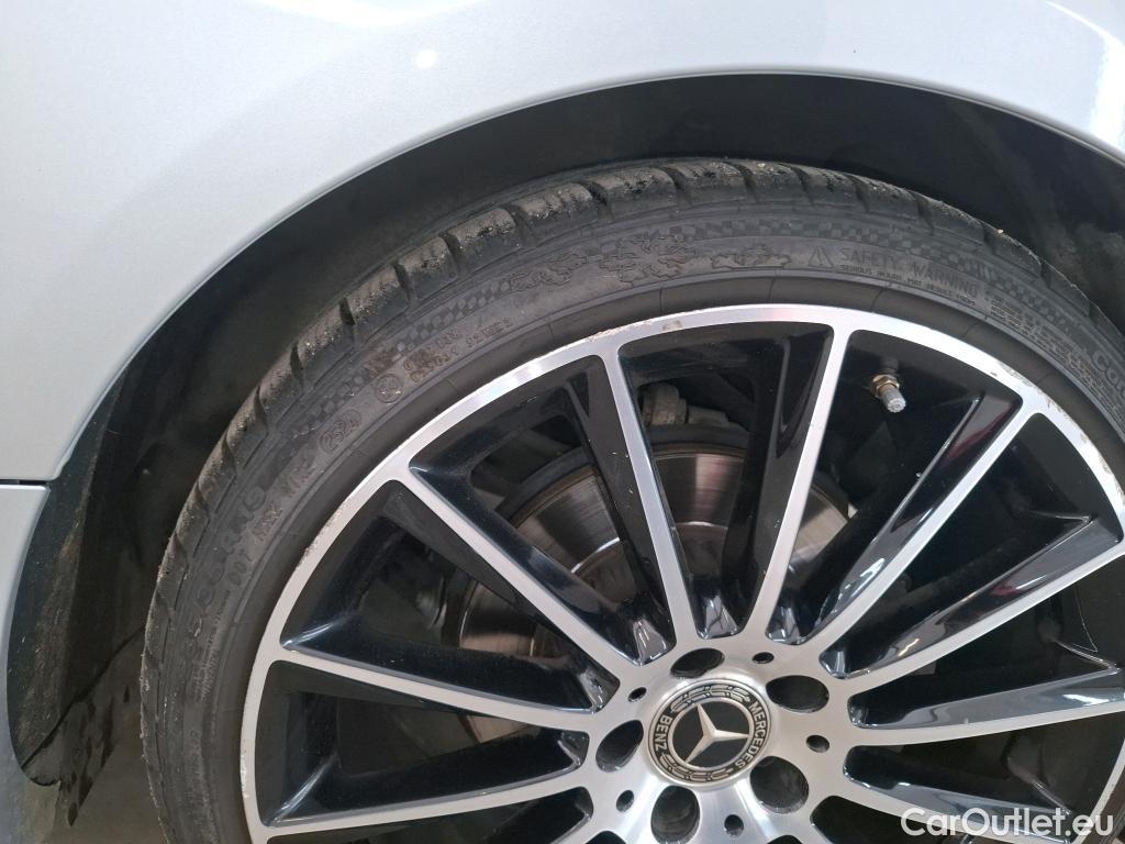  Mercedes  C-Klasse MERCEDES-BENZ Classe C Coupe / 2018 / 2P / Coupé C 200 AMG Line #51