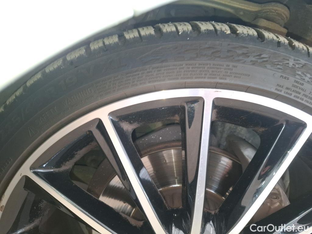  Mercedes  C-Klasse MERCEDES-BENZ Classe C Coupe / 2018 / 2P / Coupé C 200 AMG Line #65