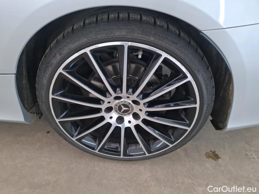  Mercedes  C-Klasse MERCEDES-BENZ Classe C Coupe / 2018 / 2P / Coupé C 200 AMG Line #46