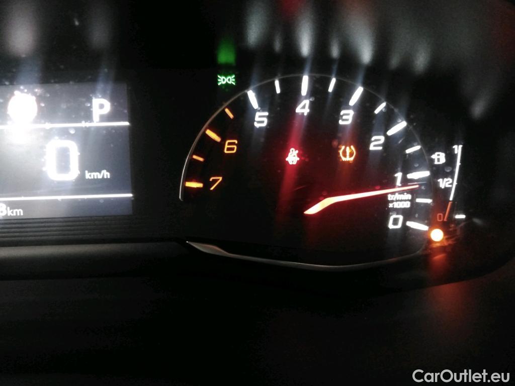  Peugeot  2008  Active Business 1.5 HDi 130CV BVA8 E6d #10