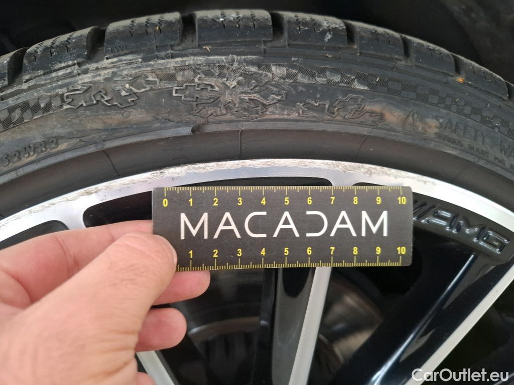  Mercedes  C-Klasse MERCEDES-BENZ Classe C Coupe / 2018 / 2P / Coupé C 200 AMG Line #38