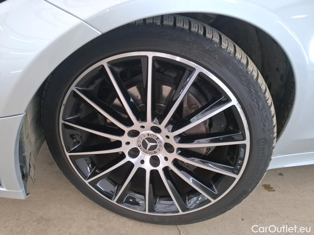  Mercedes  C-Klasse MERCEDES-BENZ Classe C Coupe / 2018 / 2P / Coupé C 200 AMG Line #60