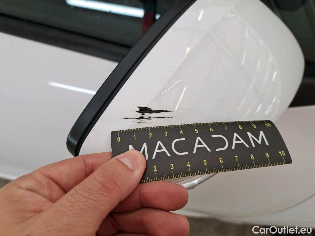  Peugeot  208  Signature 1.2 PureTech 80CV BVM5 E6dT #26