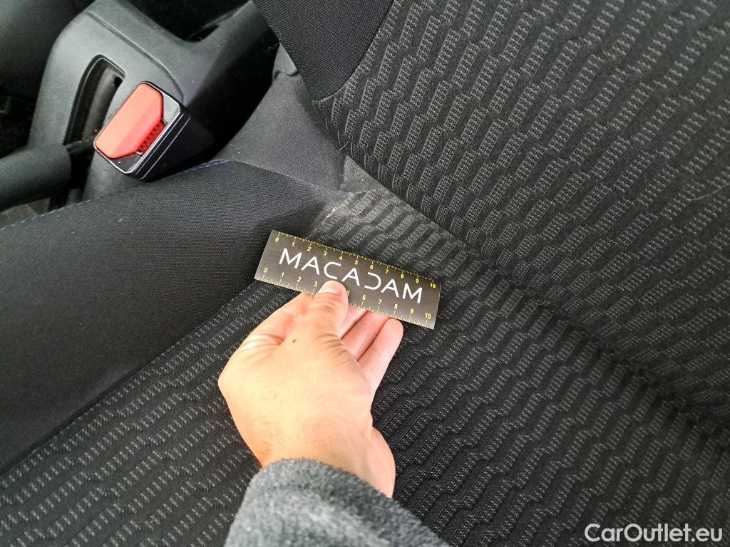  Peugeot  208  Signature 1.2 PureTech 80CV BVM5 E6dT #23