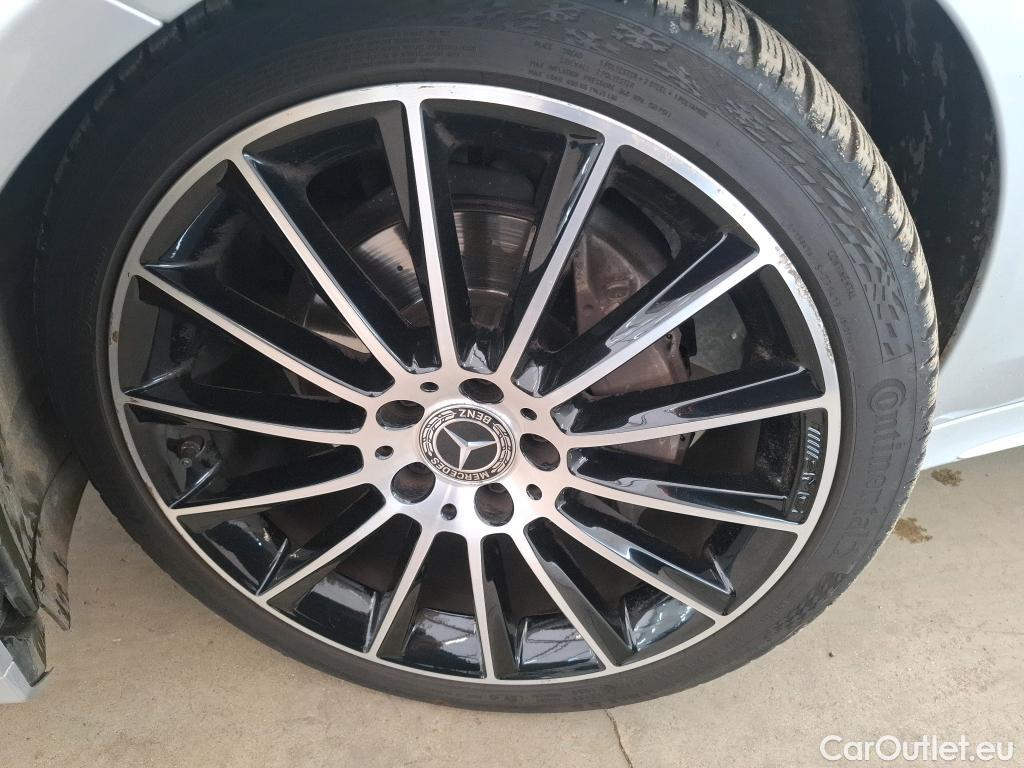  Mercedes  C-Klasse MERCEDES-BENZ Classe C Coupe / 2018 / 2P / Coupé C 200 AMG Line #16