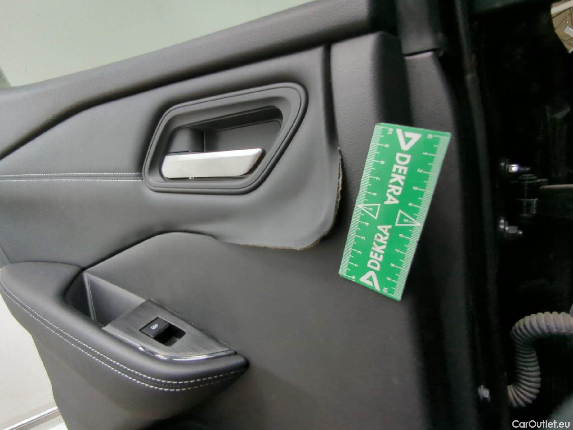  Nissan  Qashqai NISSAN  / 2021 / 5P / Crossover 1.3 MHEV 158ch Xtronic N-Style(SP) #2