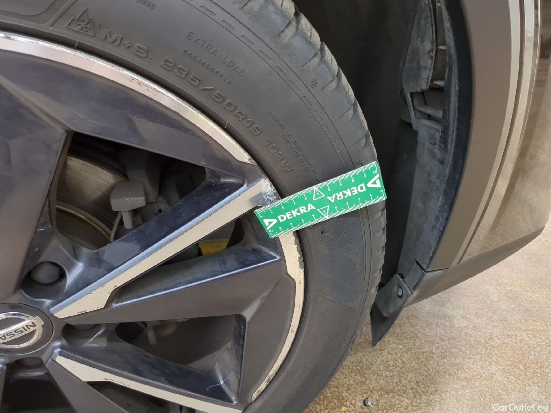  Nissan  Qashqai NISSAN  / 2021 / 5P / Crossover 1.3 MHEV 158ch Xtronic N-Style(SP) #6