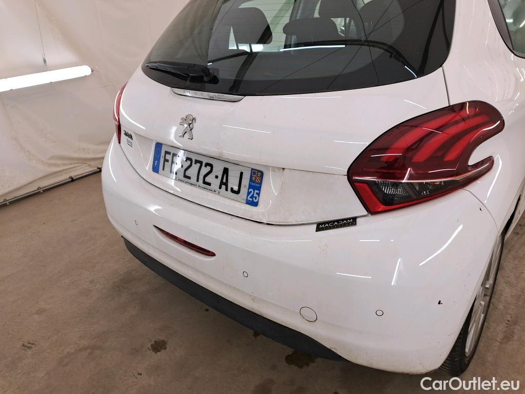  Peugeot  208  Signature 1.2 PureTech 80CV BVM5 E6dT #27