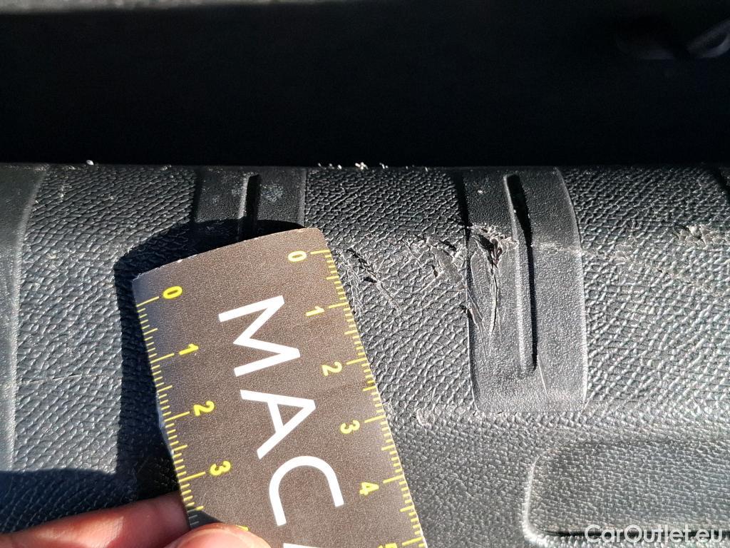  Peugeot  308  Active Business 1.5 HDi 130CV BVM6 E6dT #97